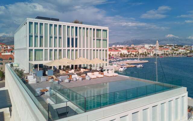 Hotel Ambasador