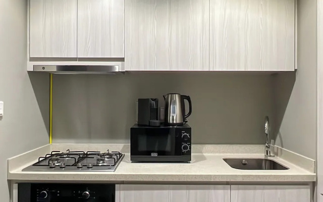 Relax in Style Central 1BDR Cityscape