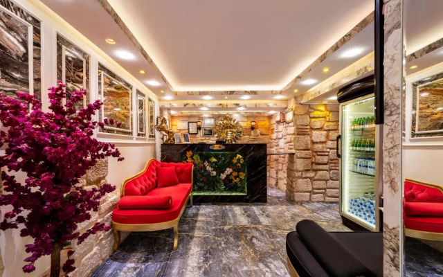 Ren Plus Suit Bakirköy