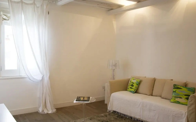 Suite Home Trani
