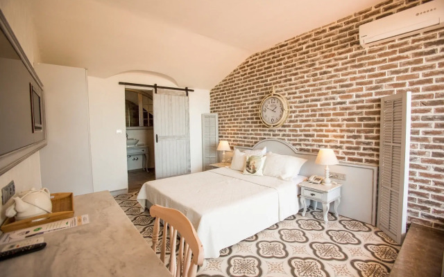 S3 Orange Exclusive Hotel
