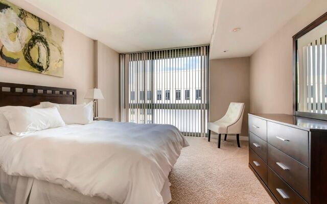 Global Luxury Suites at the National Mall