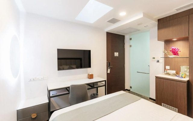 Santa Grand Hotel East Coast, a NuVe Group Collection
