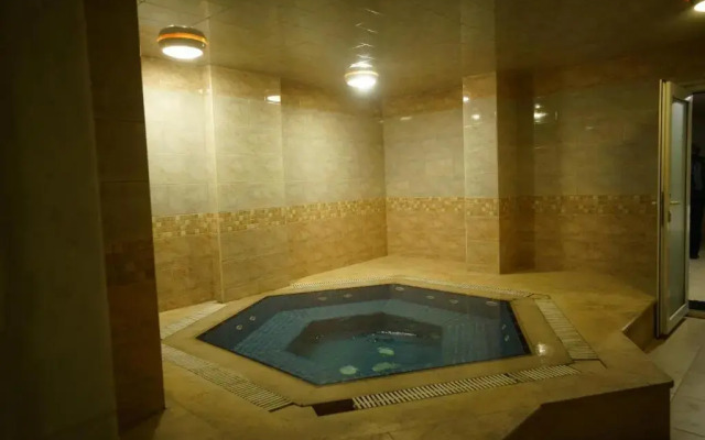 7 Wonders Hotel