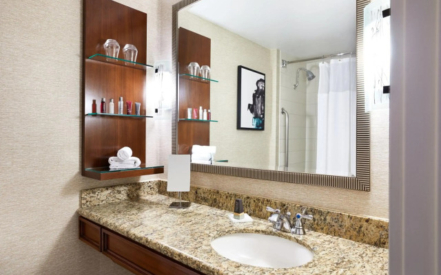 Delta Hotels by Marriott Phoenix Mesa