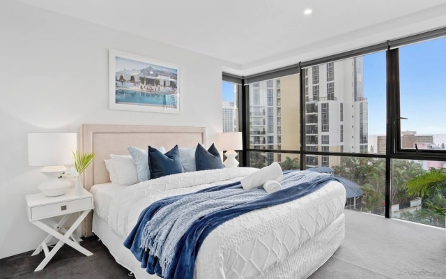 Scenic View 2 Bedroom Apartment - Pools, Gym and Secure Parking – Guest Rooms – Gold Coast