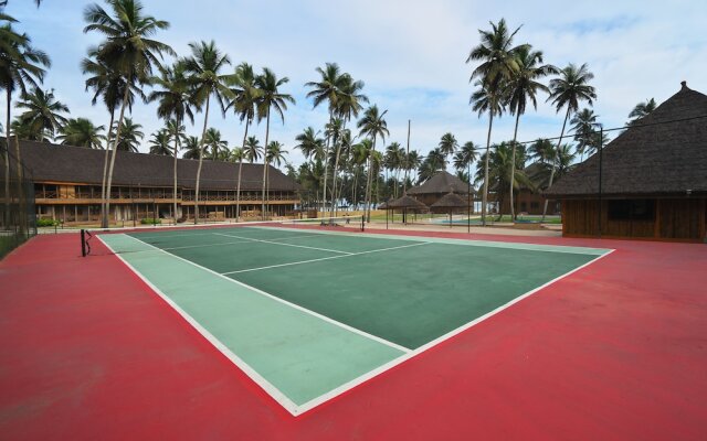 Maaha Beach Resort
