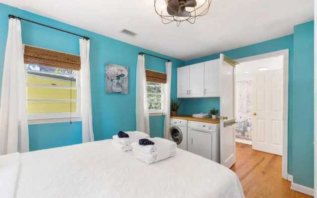 817 E Ashely Ave Pleasant Breeze