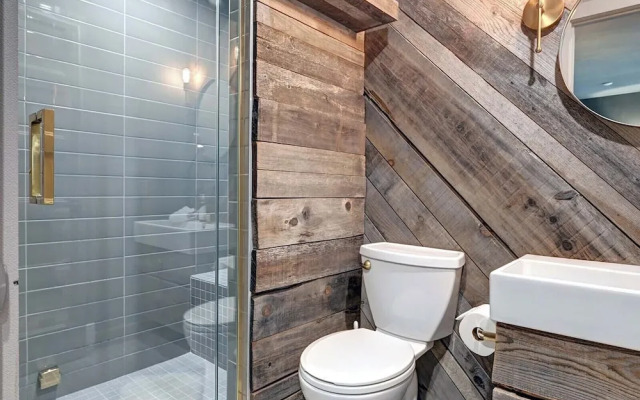 120 Algonquin Unit 7