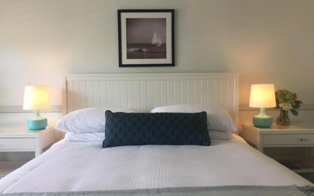 Blue Lantern Inn, A Four Sisters Inn