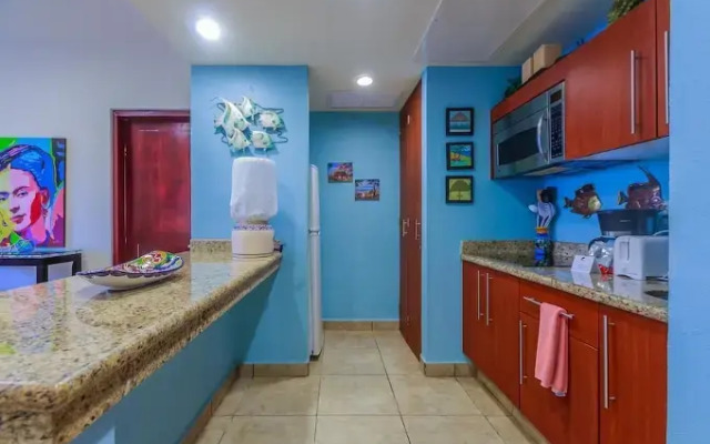 Beautiful Ground Floor Two Bedroom Suite at Ixchel