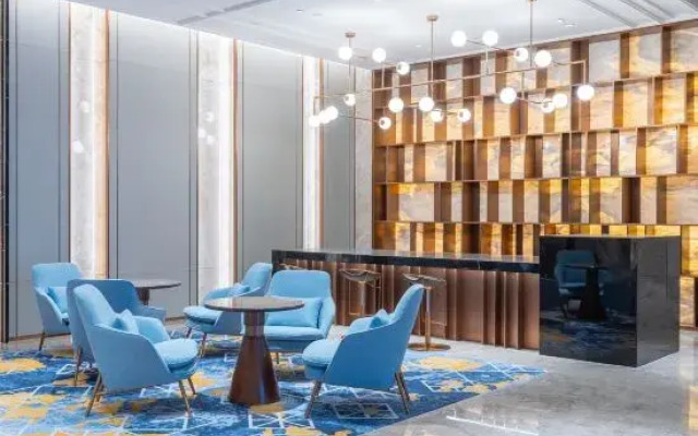 Xiangyang Minfa Ruiji Hotel