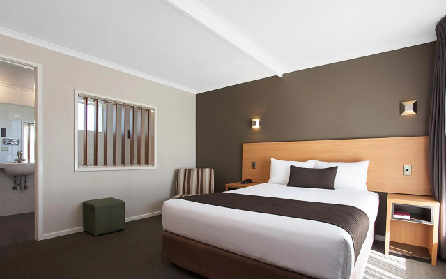 Comfort Inn On Raglan – Guest Rooms – Warrnambool