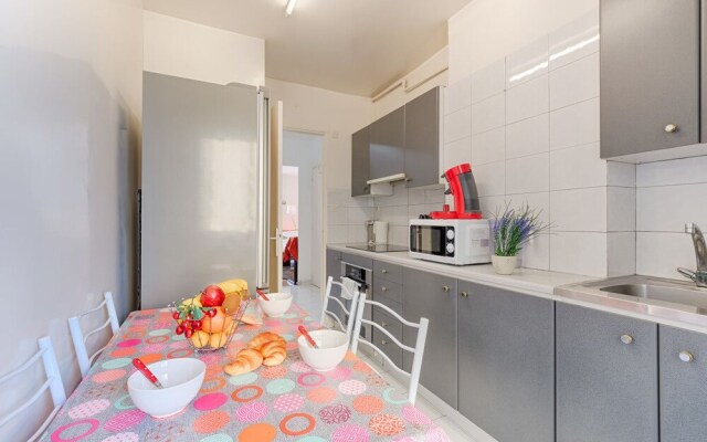 Bright Apartment in the Heart of Joliette