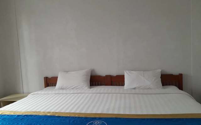 Dhyanapura City Hotel
