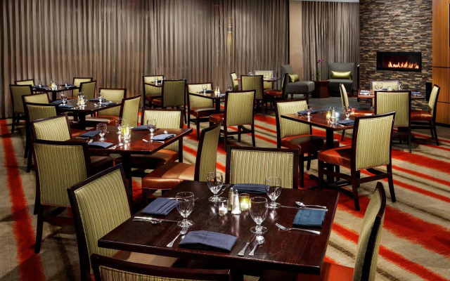 Holiday Inn Charlotte University Executive Park by IHG