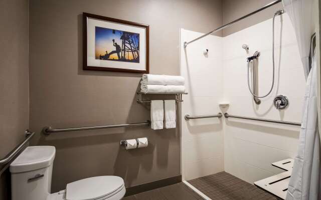 Best Western Plus Taft Inn