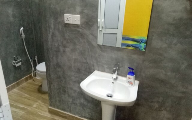 This Is It Airport Hotel and Restaurant