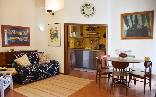 Qui Sentirai Il Battito Pulsante Di Bologna