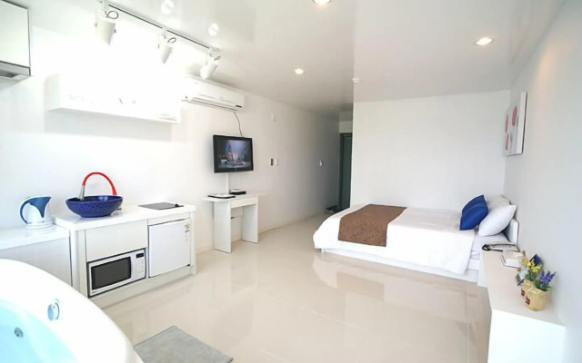 Olleyo Resort