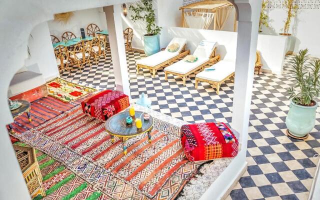 Marrakesh Villa Sleeps 14 with Pool