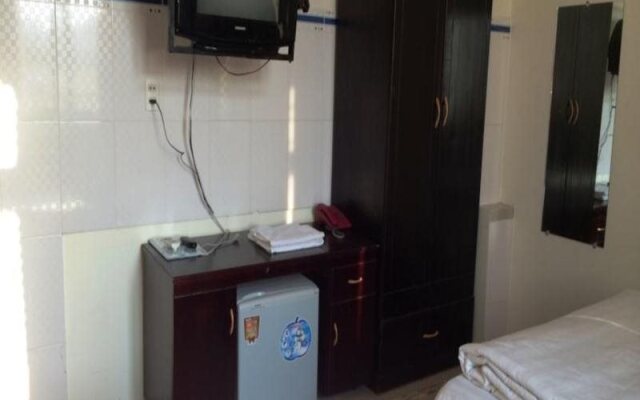 Dang Viet Hotel