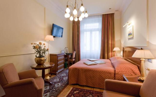 Отель Boutique Hotel Piano Nobile – am Stubenring