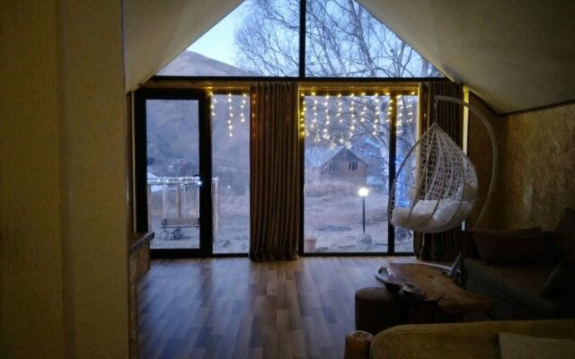 Kazbegi Cottages Qabarjina
