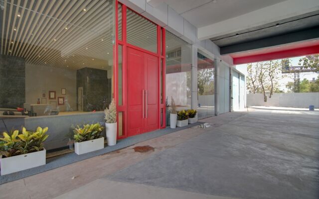 OYO Townhouse 099 Somani TC