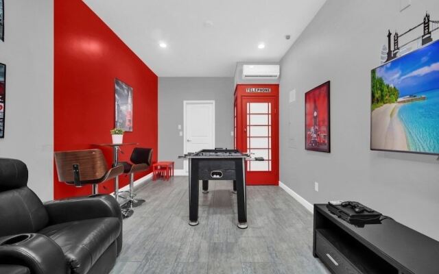 4710kings 6 Bedroom Villa by RedAwning