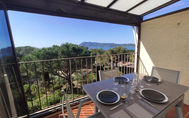 Cap au Soleil pour cet appartement avec piscine