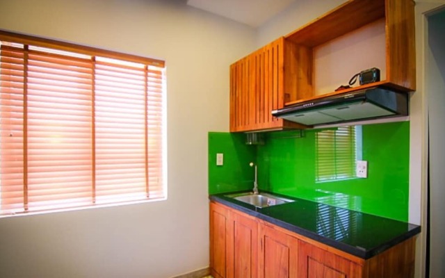 Crystal Le Apartment Danang