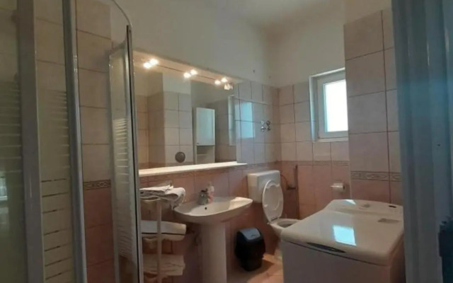 Apartments Ivo