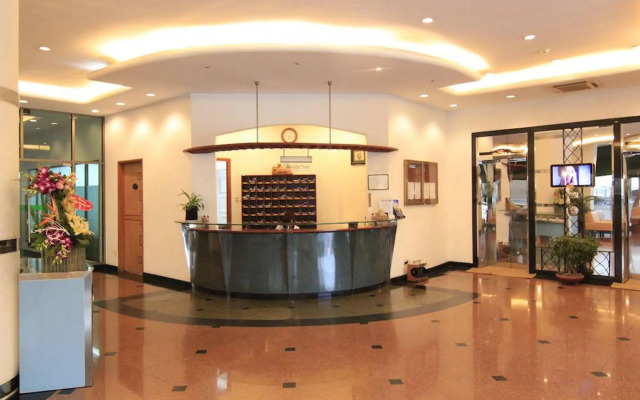 Pan Horizon Executive Residences