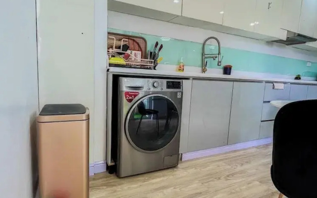 Luxurious 2-bedroom Apartment in Lagos With City View