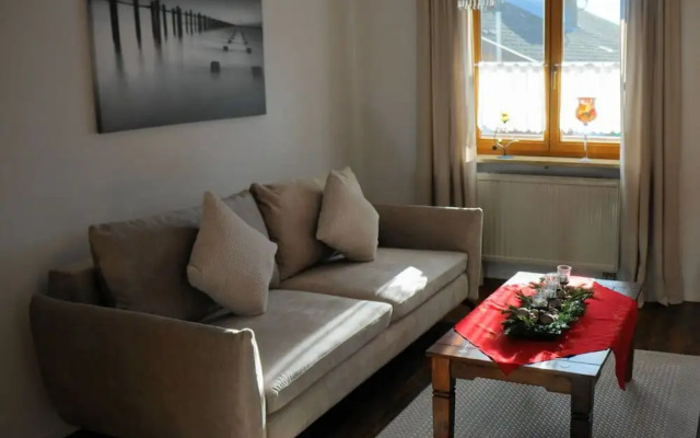 Bader Modern Retreat