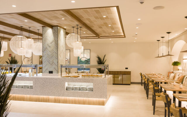 Hotel ILUNION Menorca