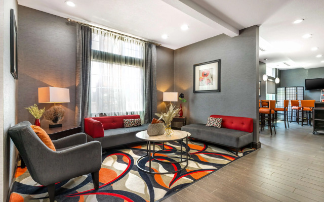 Best Western Plus Coweta's 1st Hotel