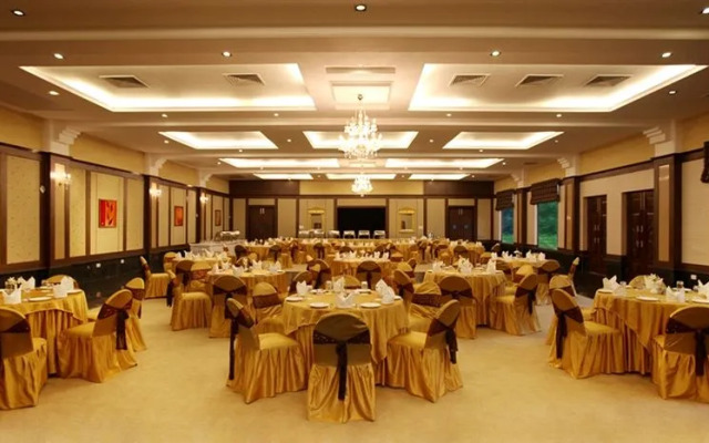 The Awesome Farms & Resorts