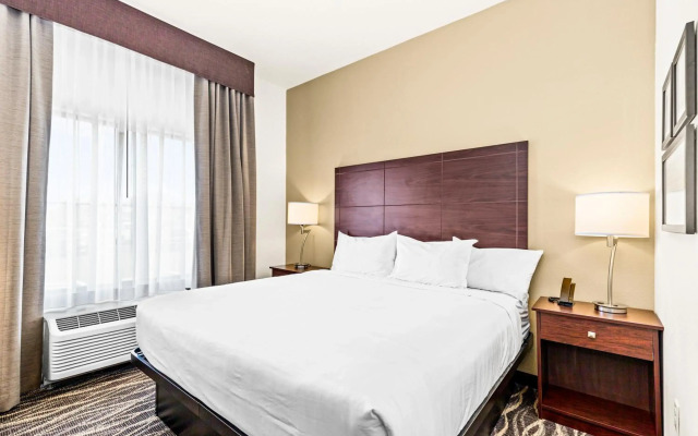 Cobblestone Hotel & Suites - Superior Duluth