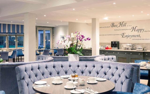 Sunday Box Hill Burford Bridge Hotel