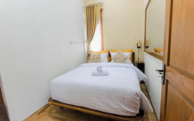 Villa D'Maguwo Suites