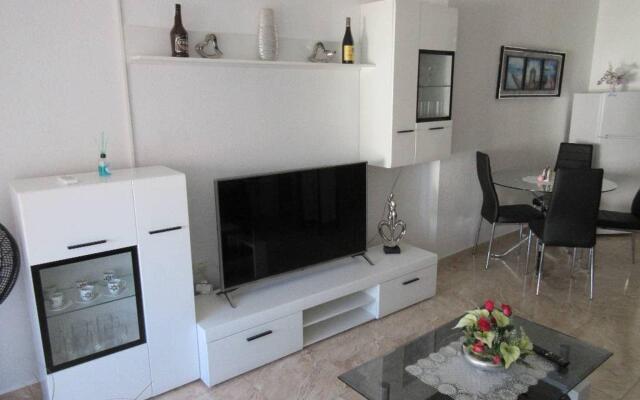 Cosy Studio Near the Beach for 1 to 3 Persons