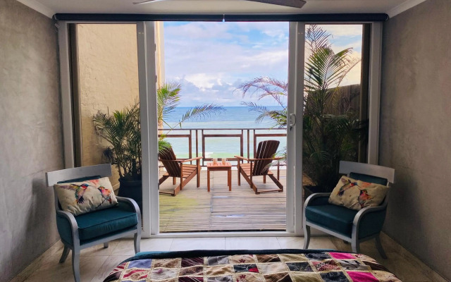 Sea front designer apartment