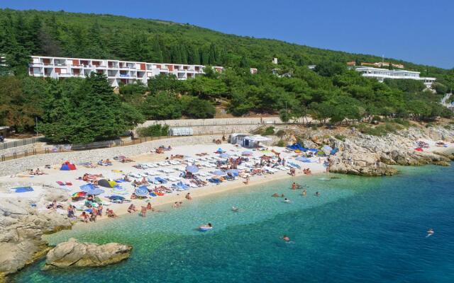 Albona Hotel & Residence