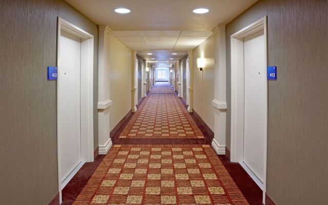 Holiday Inn Express Hotel & Suites Chehalis - Centralia