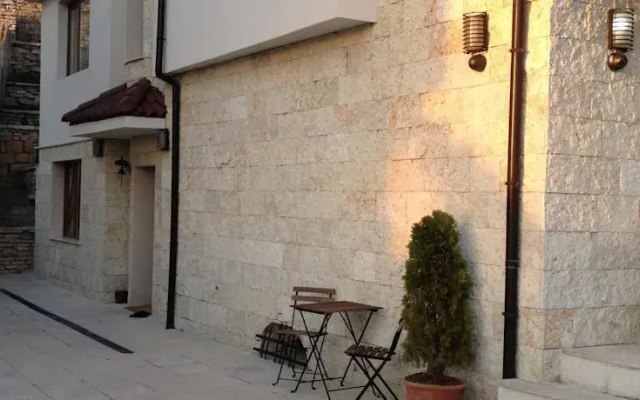 Guest House Balchik Hills