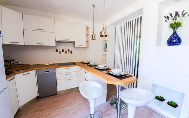 Apartment Bačvice Beach 2