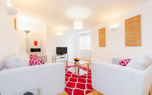 Roomspace Apartments -Kew Bridge Court