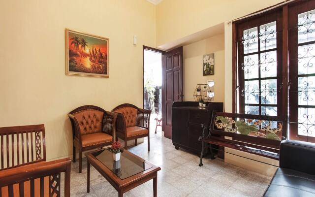 OYO 3892 Athaya Guesthouse Syariah